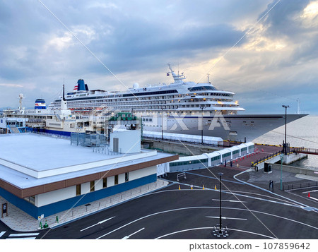 Asuka, a luxury cruise ship calling at Hakodate Cruise Terminal Asuka, a luxury cruise ship calling at Hakodate Cruise Terminal 107859642
