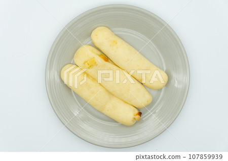 Various types of bread that look delicious Various types of bread that look delicious 107859939