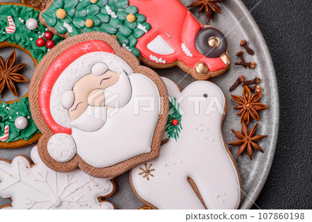 Fresh delicious baked christmas or new year gingerbread cookies Fresh delicious baked christmas or new year gingerbread cookies 107860198