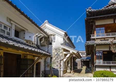 有海參圍牆大倉庫的古民居(岐阜縣惠那市岩村町) 有海參圍牆大倉庫的古民居(岐阜縣惠那市岩村町) 107860279