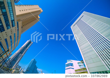 Japan's Tokyo cityscape Tomorrow/National average/Decreasing for 5 consecutive weeks↓...The developing city of Yokohama...Toward an era of hope...=October 17th Japan's Tokyo cityscape Tomorrow/National average/Decreasing for 5 consecutive weeks↓...The developing city of Yokohama...Toward an era of hope...=October 17th 107862989