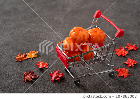 autumn shopping cart sale background Autumn shopping ショッピング autumn shopping cart sale background Autumn shopping ショッピング 107863008