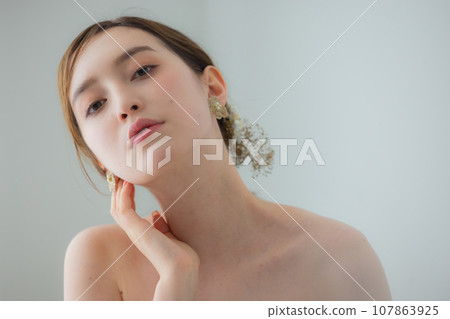 Bridal image Bridal image 107863925