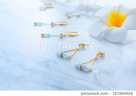 天然石材及水鑽配件禮物圖片 天然石材及水鑽配件禮物圖片 107864688