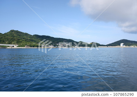 Distant view of the cathedral on Okinoshima, Nagasaki Prefecture Distant view of the cathedral on Okinoshima, Nagasaki Prefecture 107865290