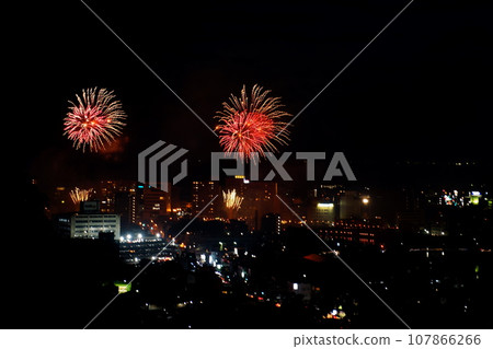 Kano River Fireworks Festival Sunday, July 31, 2022 75th Numazu Summer Festival Numazu City, Shizuoka Prefecture Kano River Fireworks Festival Sunday, July 31, 2022 75th Numazu Summer Festival Numazu City, Shizuoka Prefecture 107866266