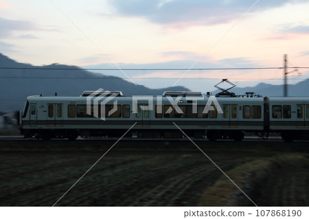 [J] Bantan Line 221 series train (Himeji ⇔ Teramae/electrified section) 107868190