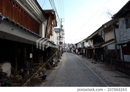 冬季北國街道上田宿/柳町街(長野縣上田市) 冬季北國街道上田宿/柳町街(長野縣上田市) 107868263