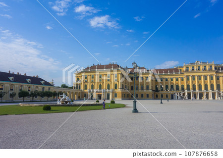 Schönbrunn Palace (Austria - Vienna) Schönbrunn Palace (Austria - Vienna) 107876658