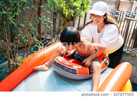 水池 兒童 孩子 107877505