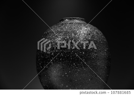 信樂壺黑白照片 信樂壺黑白照片 107881685