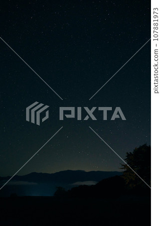 繁星滿天的夜晚 107881973
