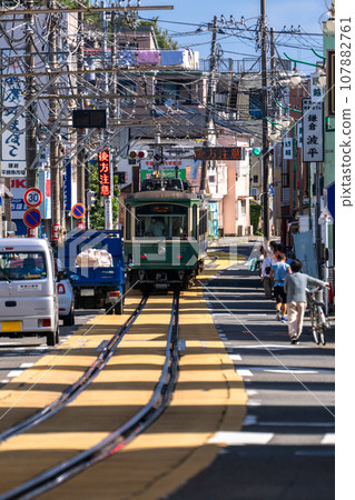 [Kanagawa Prefecture] Koshigoe Shopping Street where Enoden runs through 107882761