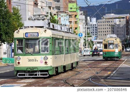 廣島電鐵 32 型 3100 號 3101 廣電總公司前 - 日本紅十字會醫院前 廣島電鐵 32 型 3100 號 3101 廣電總公司前 - 日本紅十字會醫院前 107886846