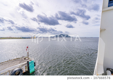 津輕海峽函館渡輪碼頭 函館山近海 搭船遊覽 津輕海峽函館渡輪碼頭 函館山近海 搭船遊覽 107888578