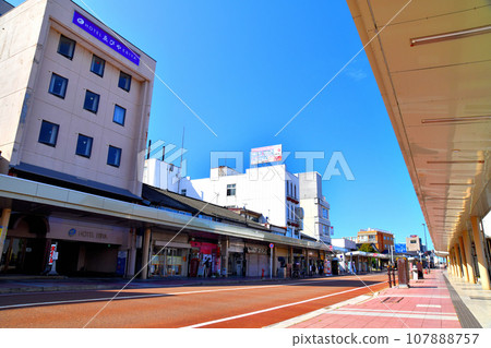 Itoigawa Station Nihonkaiguchi (north exit) station/viewing the Sea of Japan side (Itoigawa City, Niigata Prefecture) [2023.10] 107888757