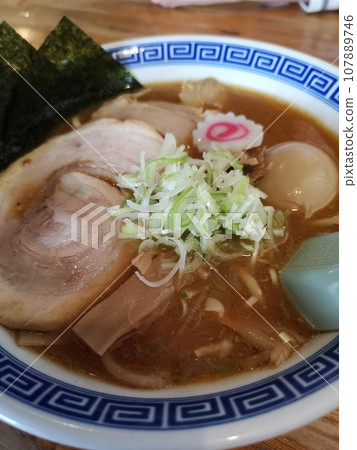 Yokohama Family Ramen 107889746