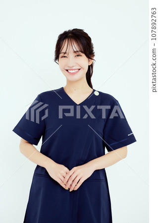 Portrait of healthcare professional Portrait of healthcare professional 107892763