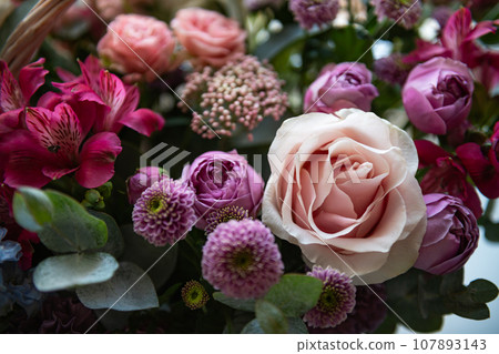 Gerbera and gypsophila bunch of flowers 107893143