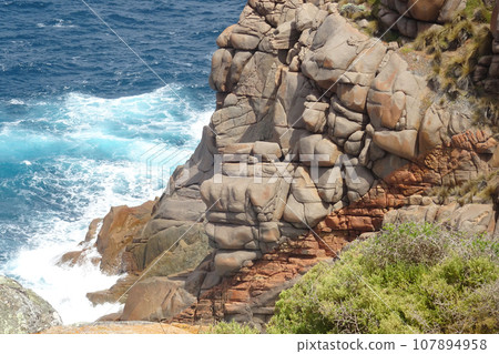 View of Kangaroo Island coast View of Kangaroo Island coast 107894958