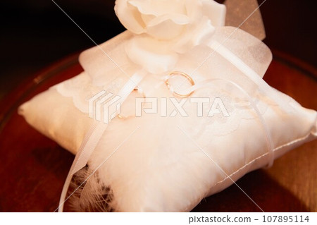 Wedding ring pillow 107895114