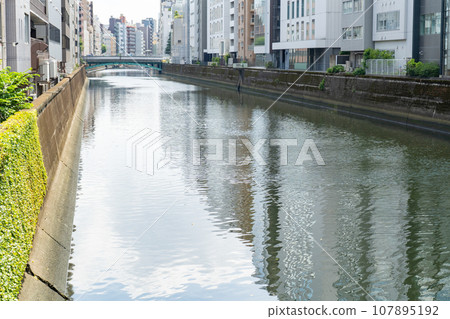 Scenery around Kanda River in early summer (Tokyo, Akihabara) Scenery around Kanda River in early summer (Tokyo, Akihabara) 107895192