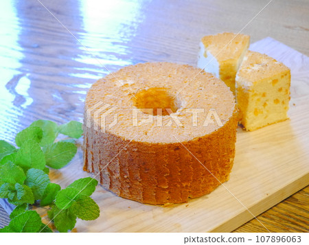 Chiffon cake hall Chiffon cake hall 107896063