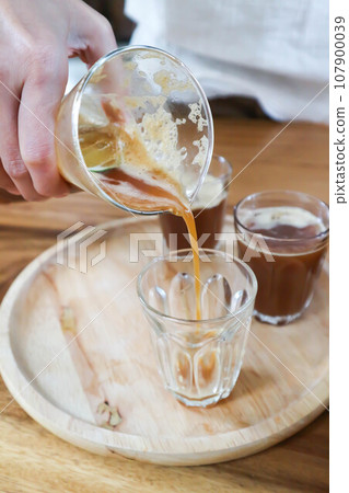 lemon tea ,honey tea , peach tea or mango tea or fruit tea or pouring tea 107900039