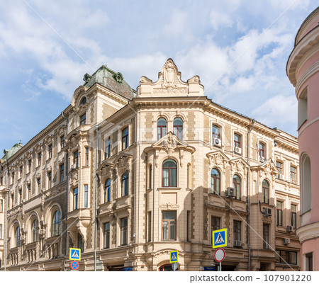 Apartment house of Khryashchev - Vargin in Moscow, Russia. Historical building at the address 107901220