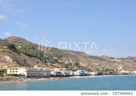 Malibu, a beautiful natural city located west of Los Angeles, California, sandwiched between mountains and the Pacific Ocean. Malibu, a beautiful natural city located west of Los Angeles, California, sandwiched between mountains and the Pacific Ocean. 107906663