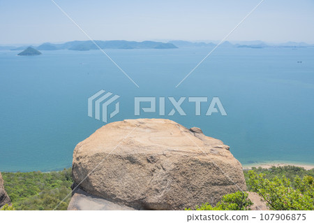 The Prince of Okayama Prefecture climbs Mt. Under clear skies, looking out at the Seto Inland Sea and the mountains of Shikoku The Prince of Okayama Prefecture climbs Mt. Under clear skies, looking out at the Seto Inland Sea and the mountains of Shikoku 107906875