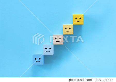 Building block face mark 3 representing satisfaction level 107907248