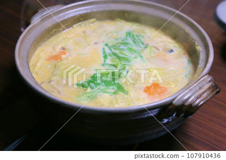 奶油味超好吃豆漿蚵仔火鍋，豆漿火鍋蚵仔菜，冬季火鍋菜，多特火鍋 107910436