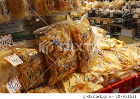 A high quality fish float (fish paste) sold at a luxury dry food store in Tokusuke, Hong Kong. Indispensable for high-end Chinese 107911611