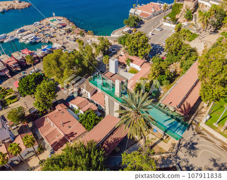 Elevator from the embankment to the street and the observation deck Antalya Kaleici Panoramic Elevator Elevator from the embankment to the street and the observation deck Antalya Kaleici Panoramic Elevator 107911838