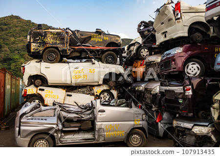 報廢汽車墓地 報廢汽車墓地 107913435