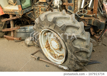 Scrap car graveyard Scrap car graveyard 107913734