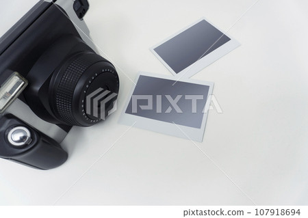 instant camera and film 107918694