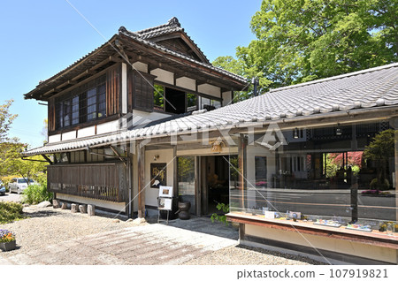 益子散步:舊塚本菊次郎商店「東光」 栃木縣芳賀郡益子町 益子散步:舊塚本菊次郎商店「東光」 栃木縣芳賀郡益子町 107919821