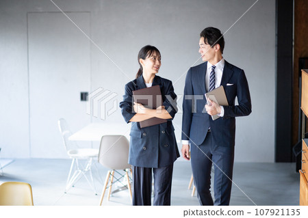 步行男女/商務 步行男女/商務 107921135