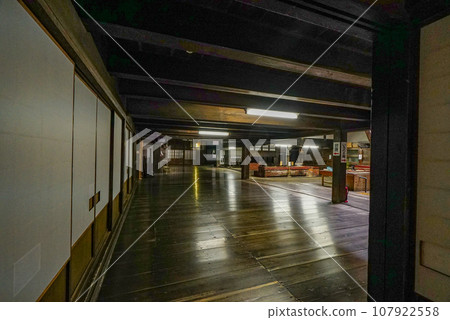 Koyasan Shingon sect head temple ``Kongobuji'' kitchen 107922558