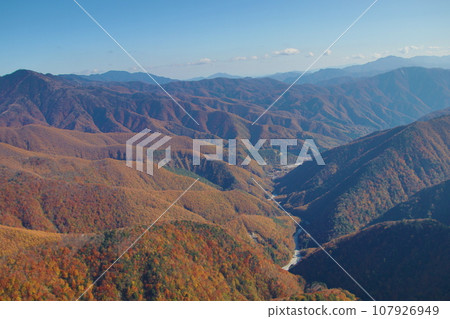 [Yamanashi 100 Famous Mountains] View from Mt. Keikan 107926949