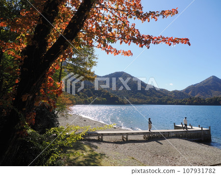 Autumn Oku-Nikko: Pier of the Italian Embassy Villa over Lake Chuzenji 107931782