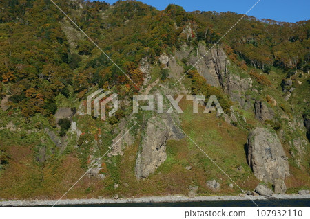 北海道知床半島的秋景 北海道知床半島的秋景 107932110