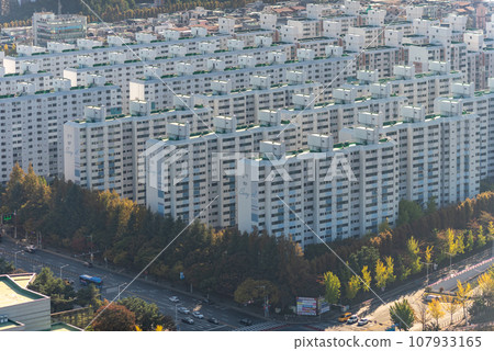 Cityscape of Daejeon capital of South Chungcheong province in South Korea Cityscape of Daejeon capital of South Chungcheong province in South Korea 107933165