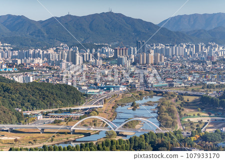 Cityscape of Daejeon capital of South Chungcheong province in South Korea 107933170