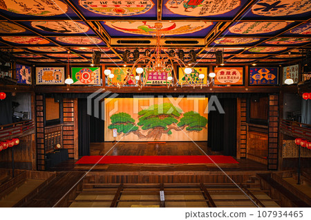 Yamaga Yachiyoza boasts the beauty of a fusion of Japanese and Western styles 107934465