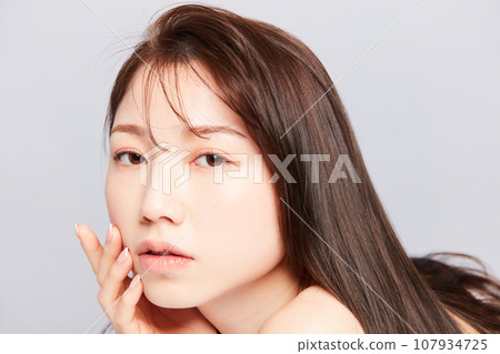 Beauty young Japanese woman Beauty young Japanese woman 107934725