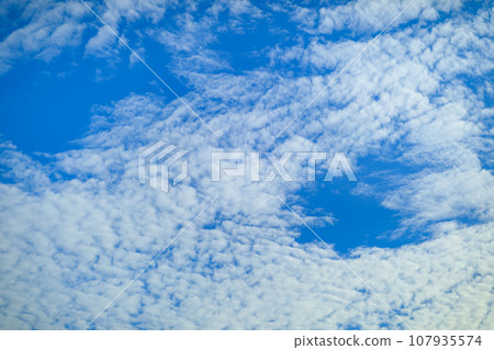 autumn sky autumn sky 107935574