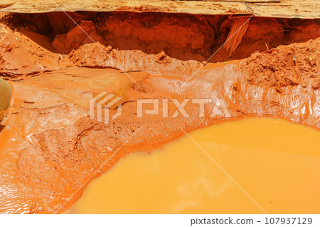 Soil subsidence on drainage canal 107937129